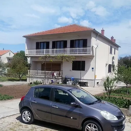 Apartman Pave Betina